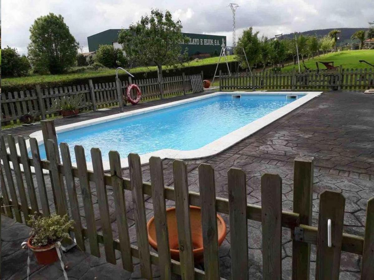Apartamentos Los Frutales Arnuero Luaran gambar